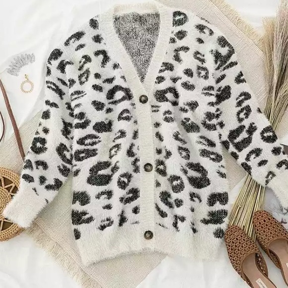 Leopard Animal Print Fluffy Sweater Cardigan - Picture 3 of 5